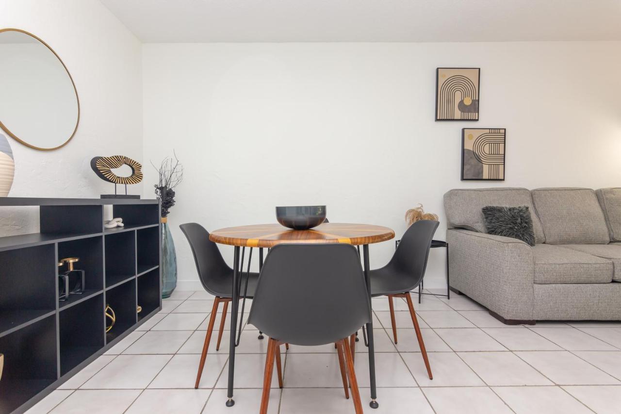 One Bedroom Apartment - With Parking & Balcony - Heart Of Wynwood Miami Kültér fotó